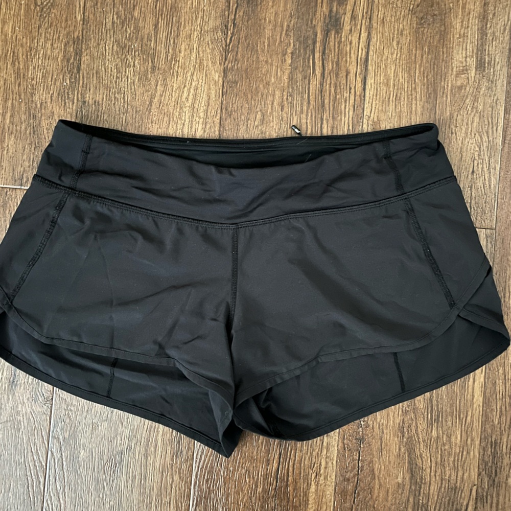 Lululemon Speed Short 2.5” in black | Size 8